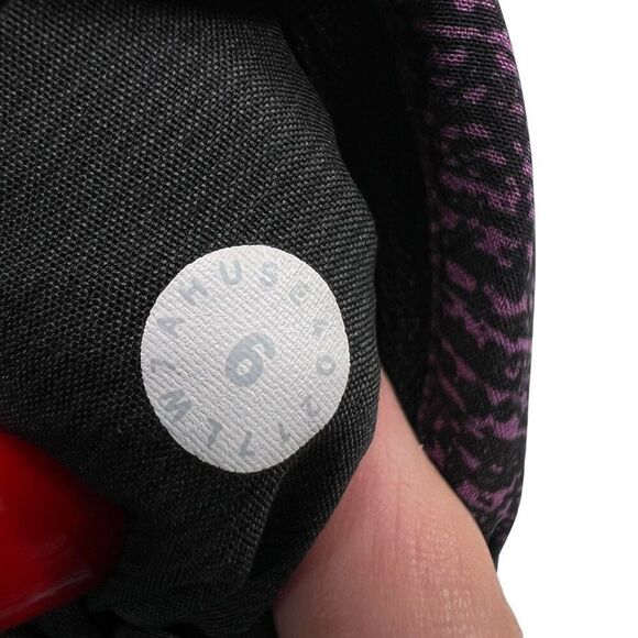 Lululemon Tracker Short V 4" Inseam Salt Dark Mystic Black Size 6 - Picture 4 of 6